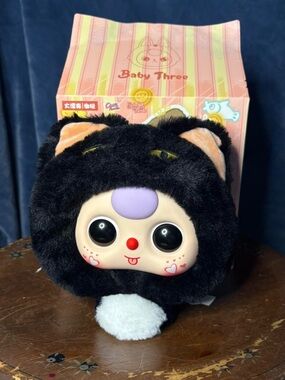 Baby Three little black cat plushie zipper bag
